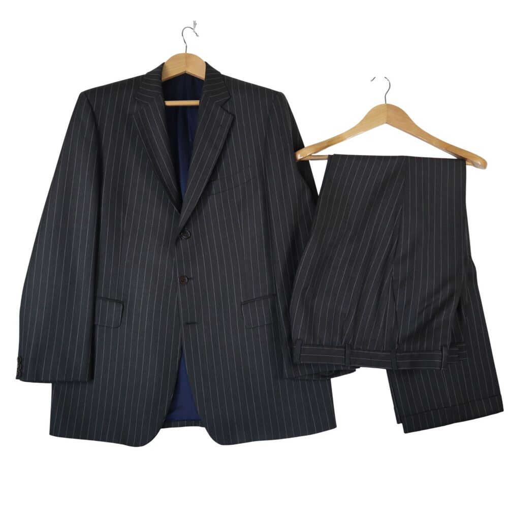 Charles Tyrwhitt 2 Piece Pinstriped Suit Men's 42L Pants 35x31 100% Wool Gray
